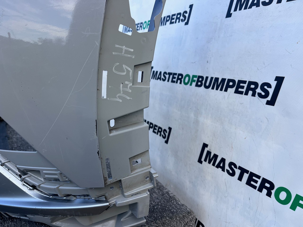 Hyundai Ioniq 5 Ultimate Hatchback Lift 2024-on Front Bumper Genuine [h578]