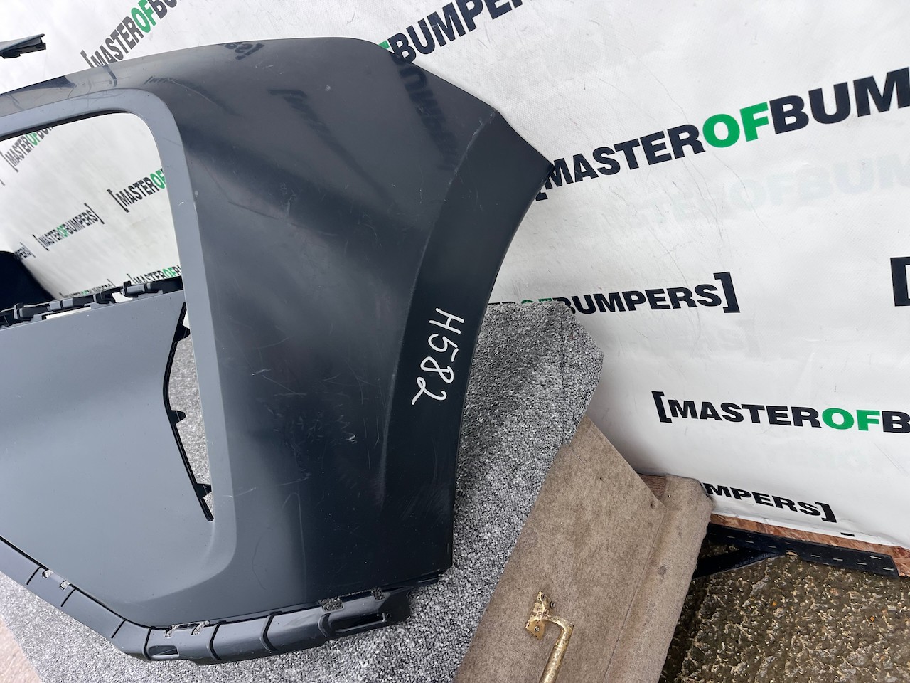 Hyundai Santa Fe Hybrid Premium Lift 2021-2023 Front Bumper Pdc Genuine [h582]