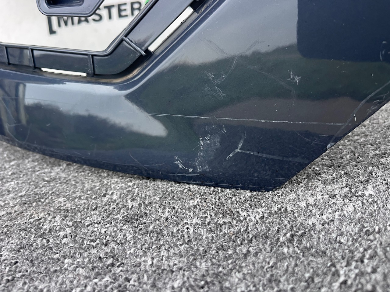 Hyundai Bayon Ultimate Hatchback 2024-2026 Front Bumper 4 Pdc Genuine [h583]