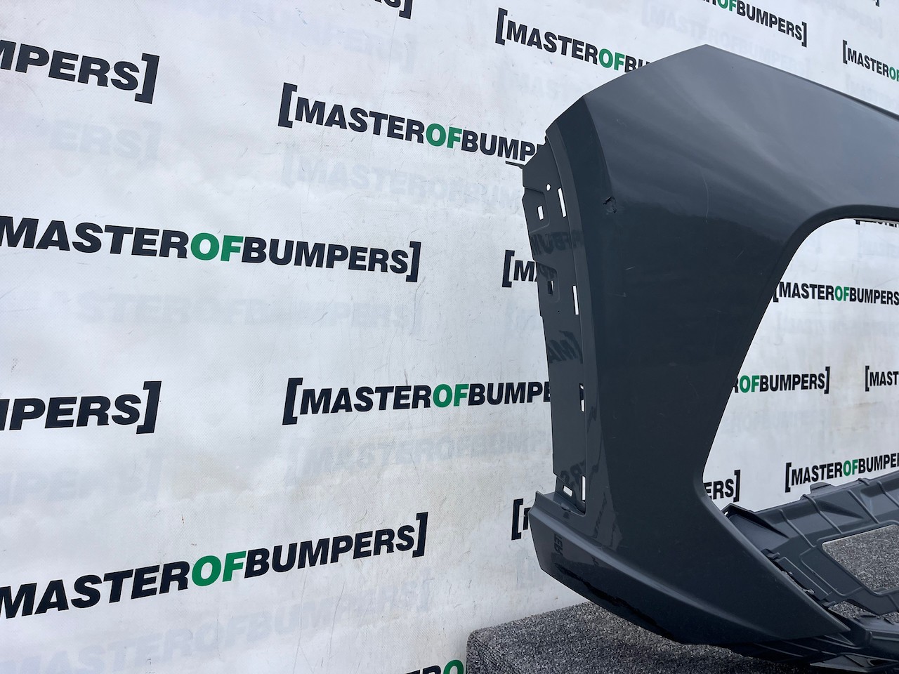 Hyundai Tucson N Line Performance 2021-2024 Front Bumper 4 Pdc Genuine [h585]