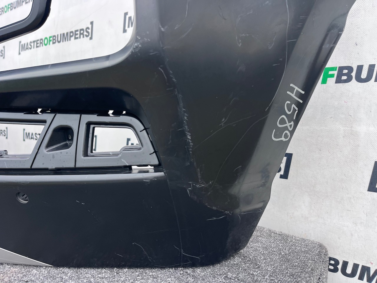 Hyundai Kona Se Hybrid Premium Hatchback 2017-2020 Rear Bumper Genuine [h589]