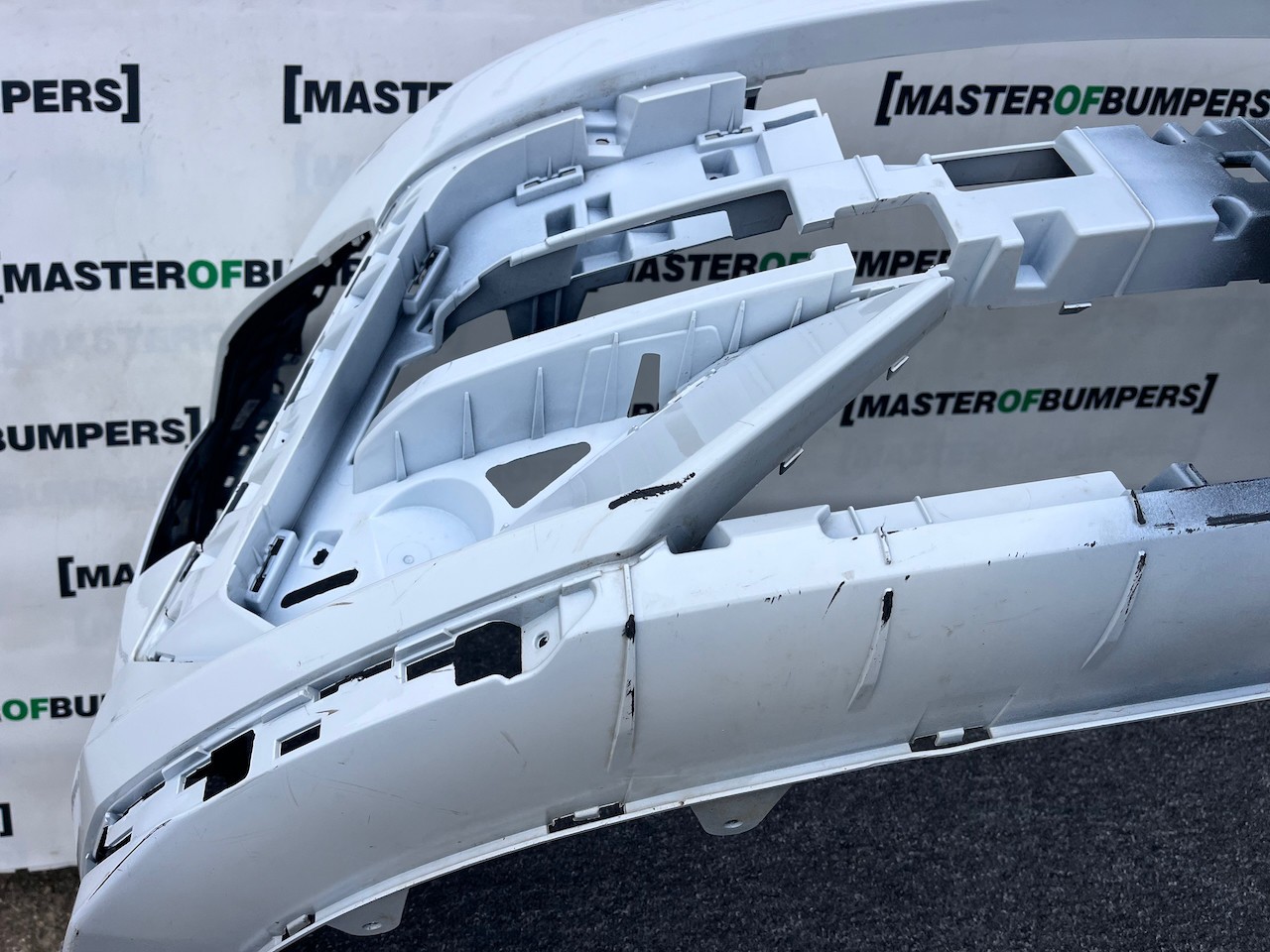 Hyundai Kona N-line Hatchback Mk2 2022-2026 Front Bumper 4 Pdc Genuine [h595]