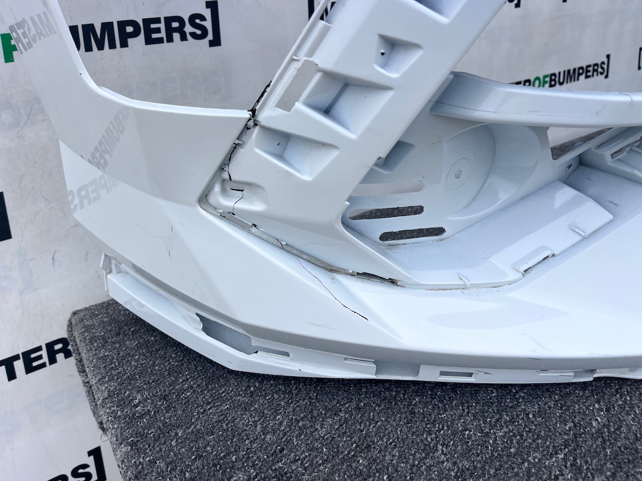 Hyundai Kona N-line Hatchback Mk2 2022-2026 Front Bumper 4 Pdc Genuine [h595]