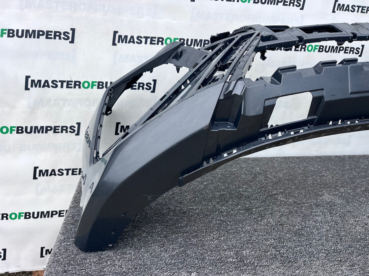 Hyundai Tucson N-line Hybrid Premium 2024-2026 Front Bumper Pdc Genuine [h599]