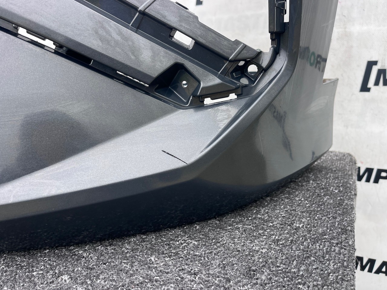 Hyundai Tucson N-line Hybrid Premium 2024-2026 Front Bumper Pdc Genuine [h599]