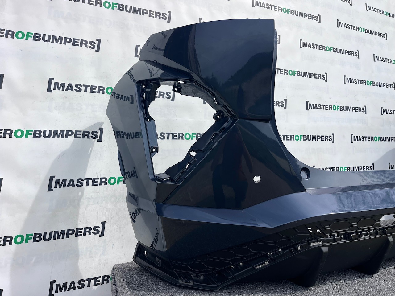 Hyundai Kona N-line Hatchback Mk2 2022-2026 Rear Bumper 4 Pdc Genuine [h601]