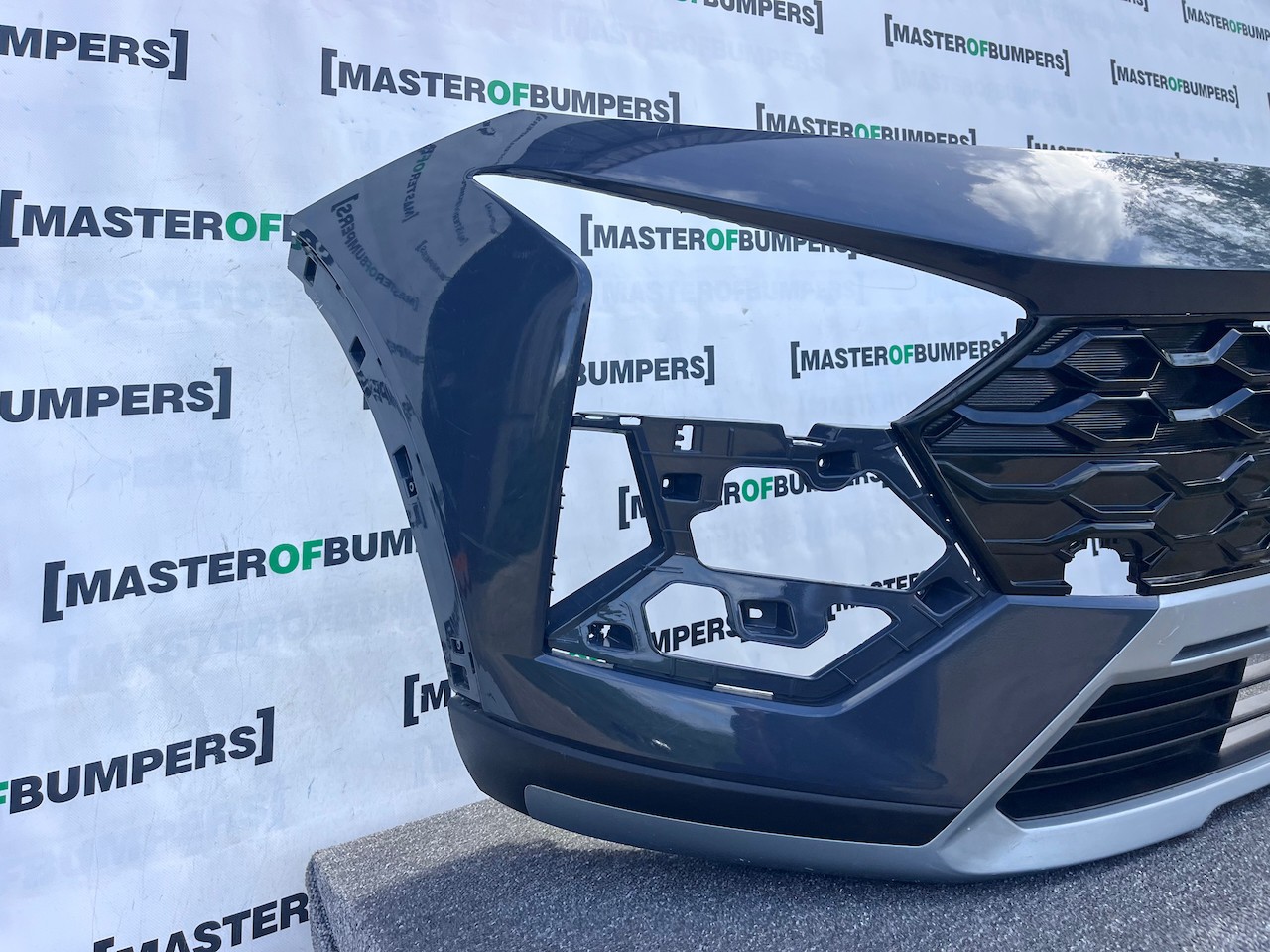 Hyundai Bayon N-line Hatchback Lift 2024-2026 Front Bumper Pdc Genuine [h603]