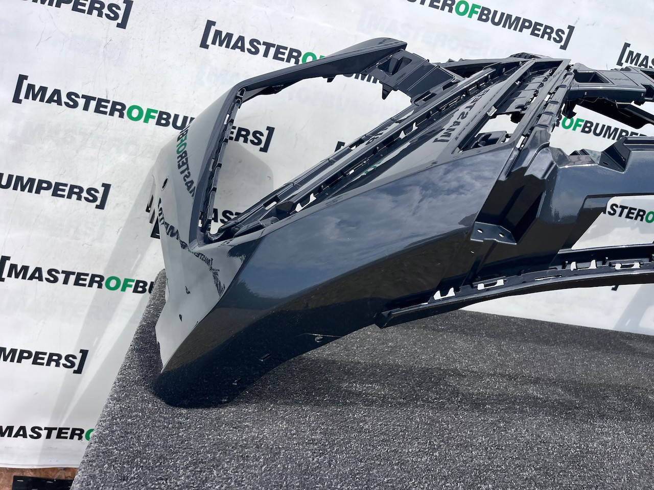 Hyundai Tucson N-line Hybrid Premium 2024-2026 Front Bumper Pdc Genuine [h610]