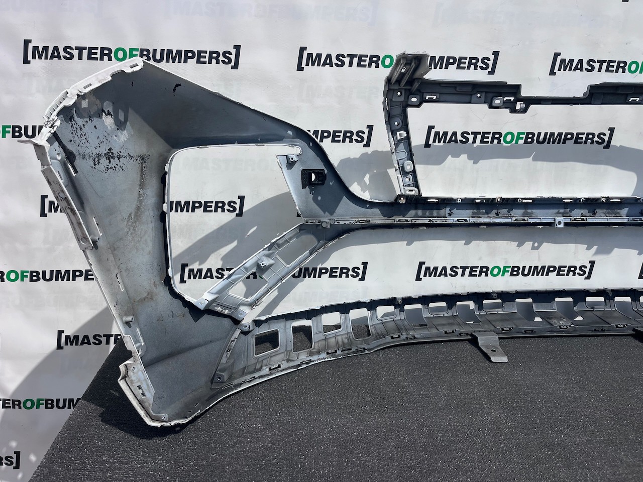Hyundai Tucson N Line Performance 2021-2024 Front Bumper 4 Pdc Genuine [h639]