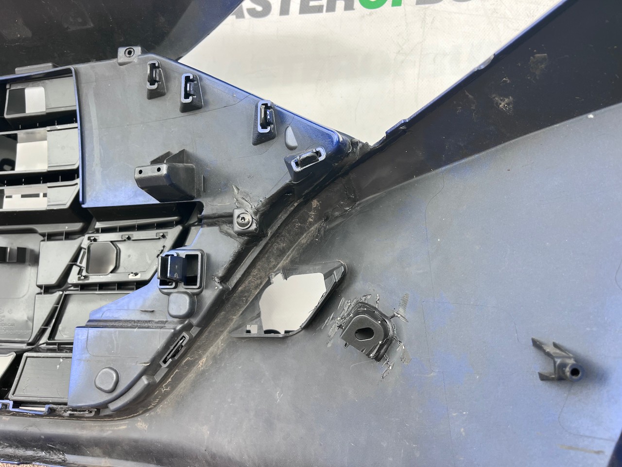 Hyundai I20 Premium Hatchback Mk3 2020-2022 Front Bumper No Pdc Genuine [h651]