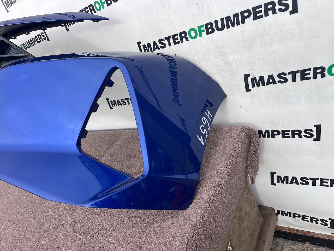 Hyundai I20 Premium Hatchback Mk3 2020-2022 Front Bumper No Pdc Genuine [h651]