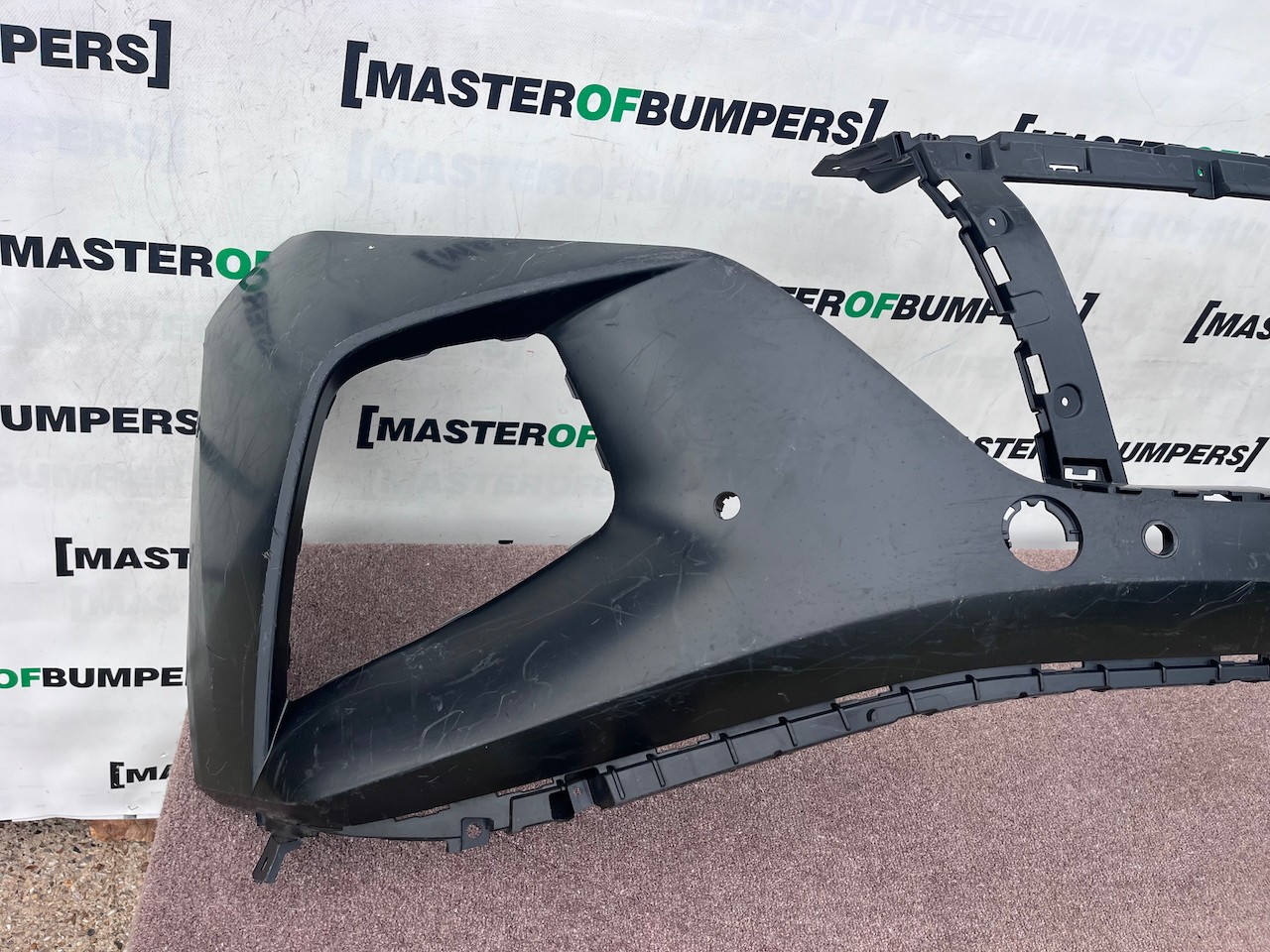 Hyundai Tucson Hybrid Premium 2021-2023 Front Bumper 4 Pdc Genuine [h660]
