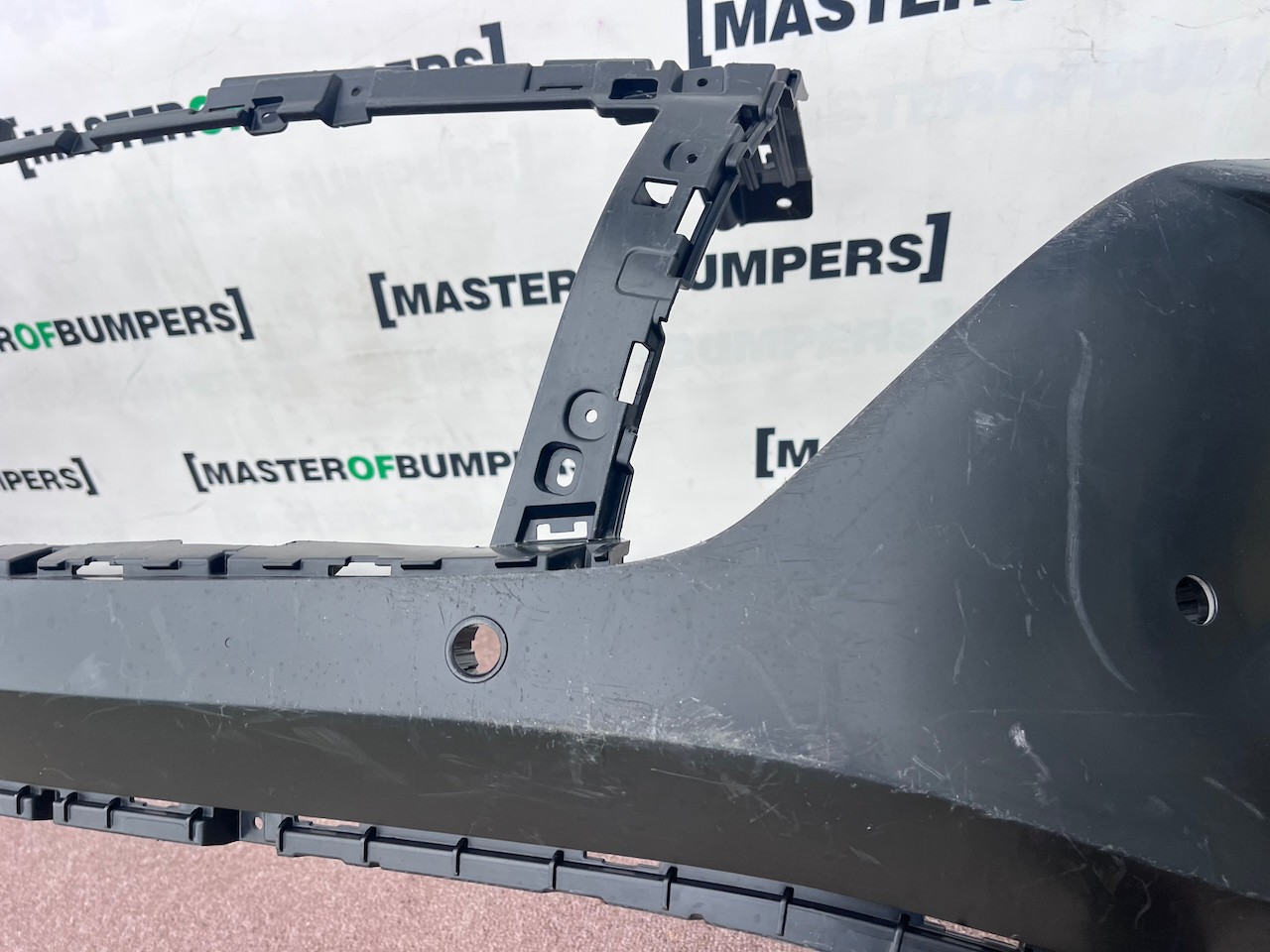 Hyundai Tucson Hybrid Premium 2021-2023 Front Bumper 4 Pdc Genuine [h660]