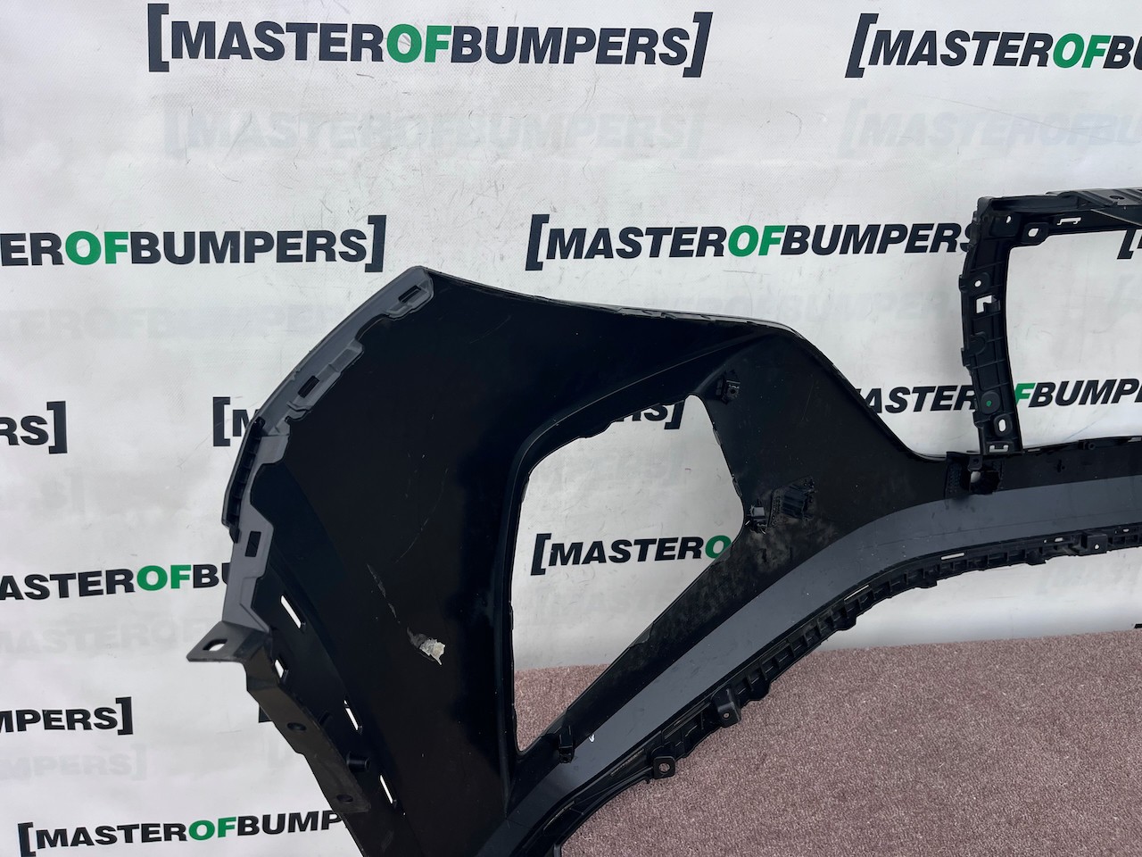 Hyundai Tucson Hybrid Premium 2021-2023 Front Bumper 4 Pdc Genuine [h660]