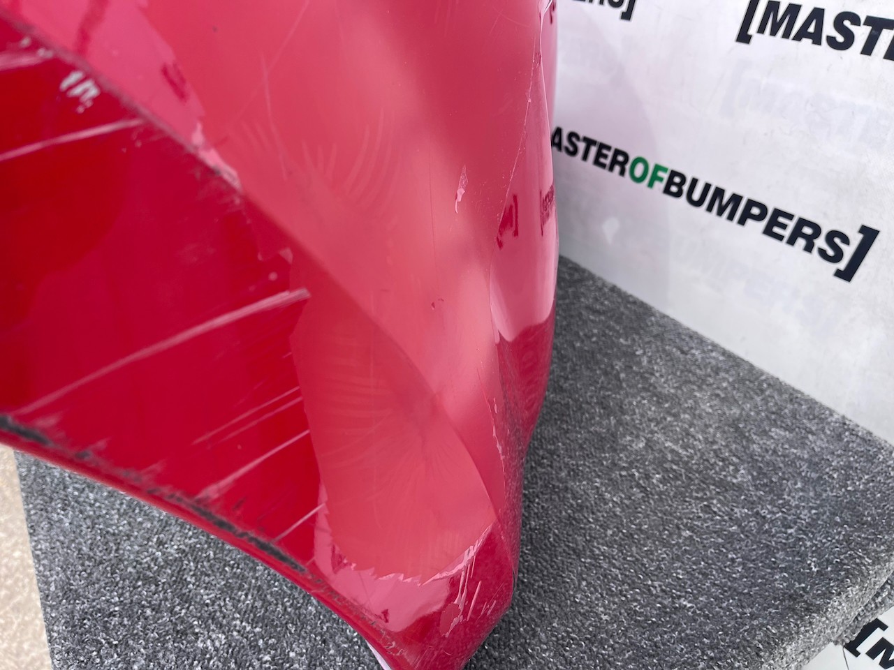 Isuzu D Max Rodeo Pickup Mk2 2012-2016 Front Bumper Genuine [p608]