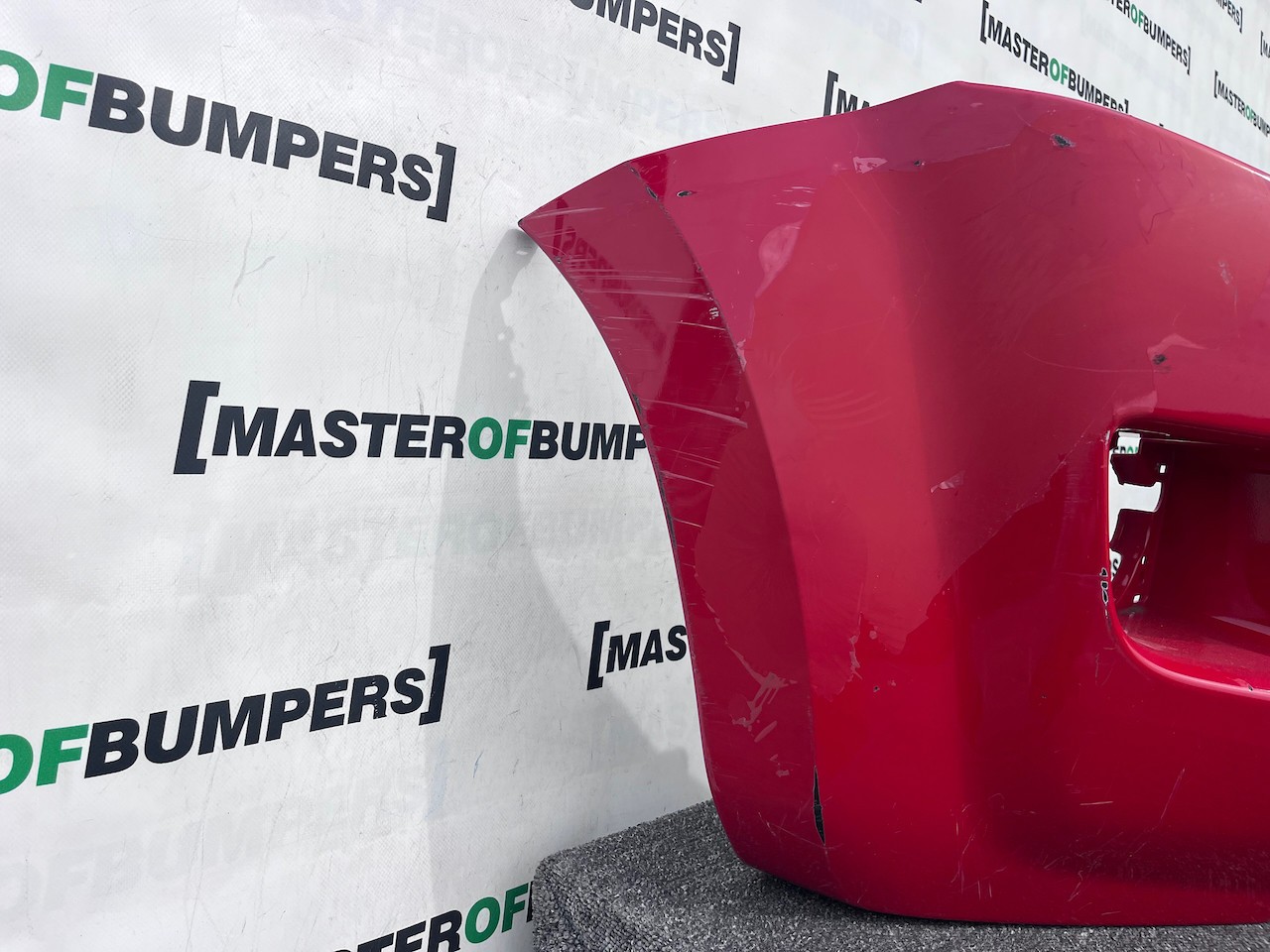 Isuzu D Max Rodeo Pickup Mk2 2012-2016 Front Bumper Genuine [p608]