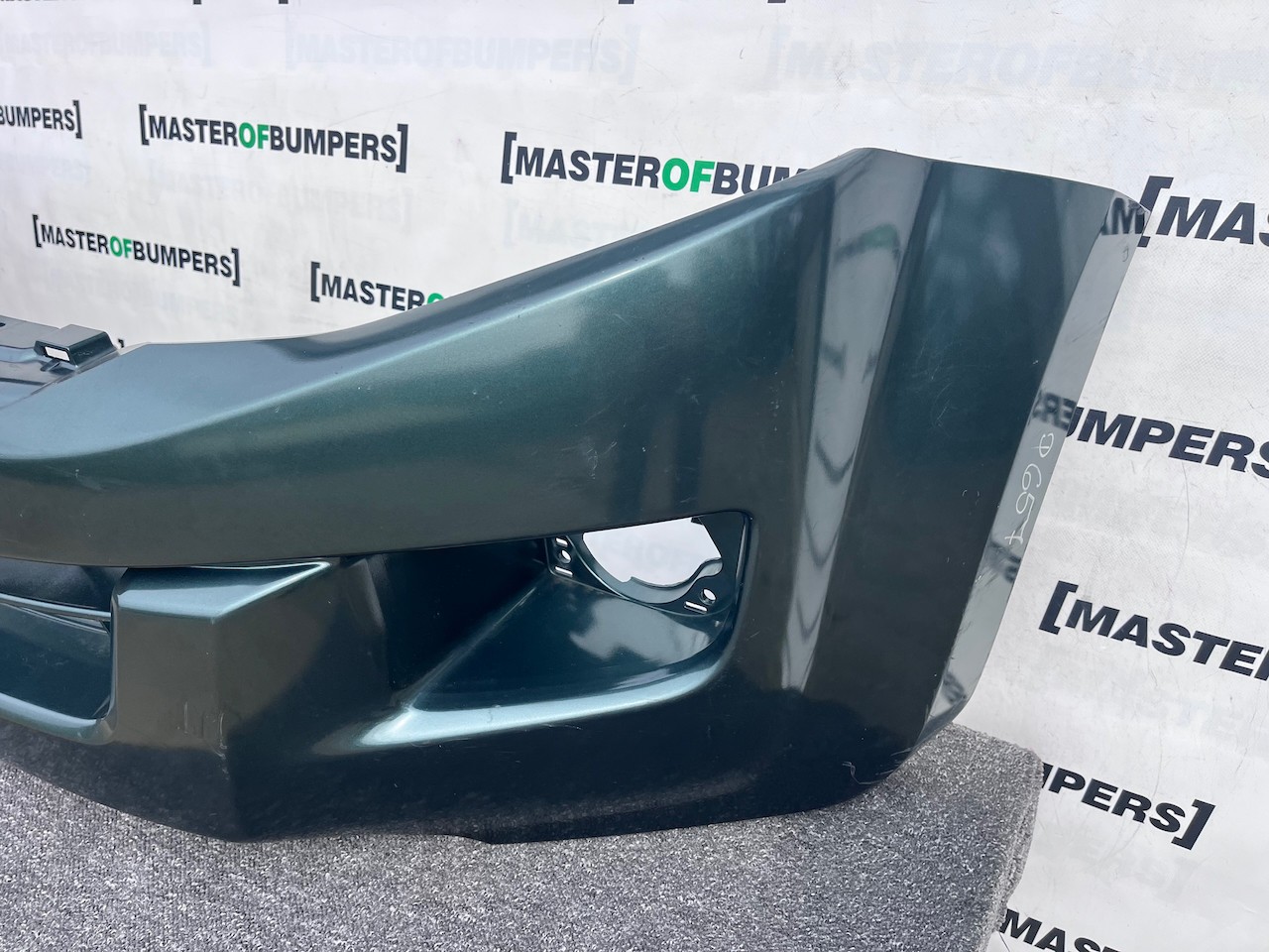 Isuzu D Max Rodeo Pickup Mk2 2012-2016 Front Bumper Genuine [p657]