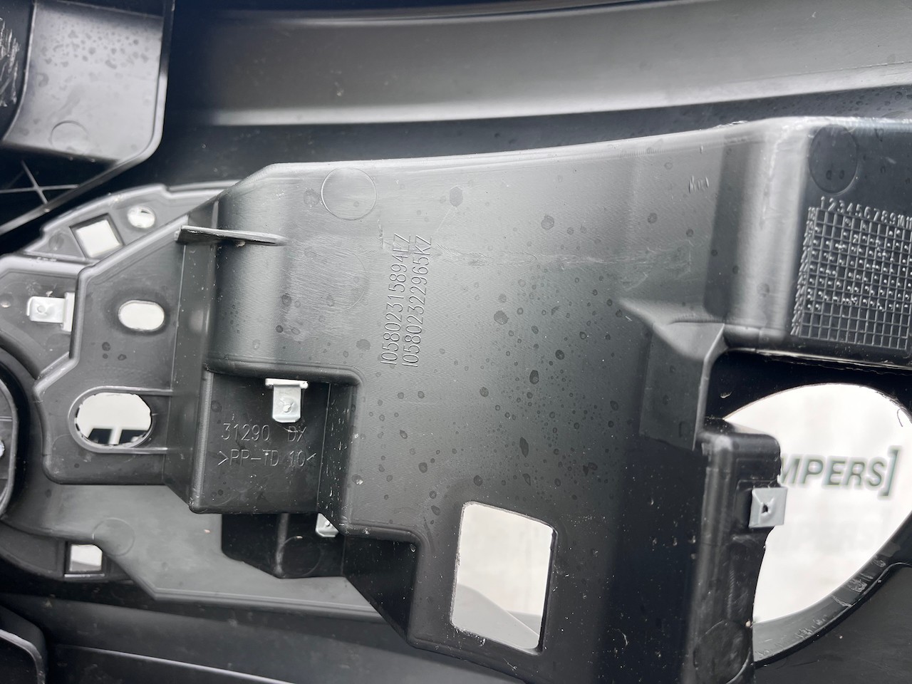 Iveco Daily Van Bus Mk4 Lift 2019-2024 Front Bumper Textured Genuine Iveco Daily Van Bus Mk4 Lift 2019-2024 Front Bumper Textured Genuine