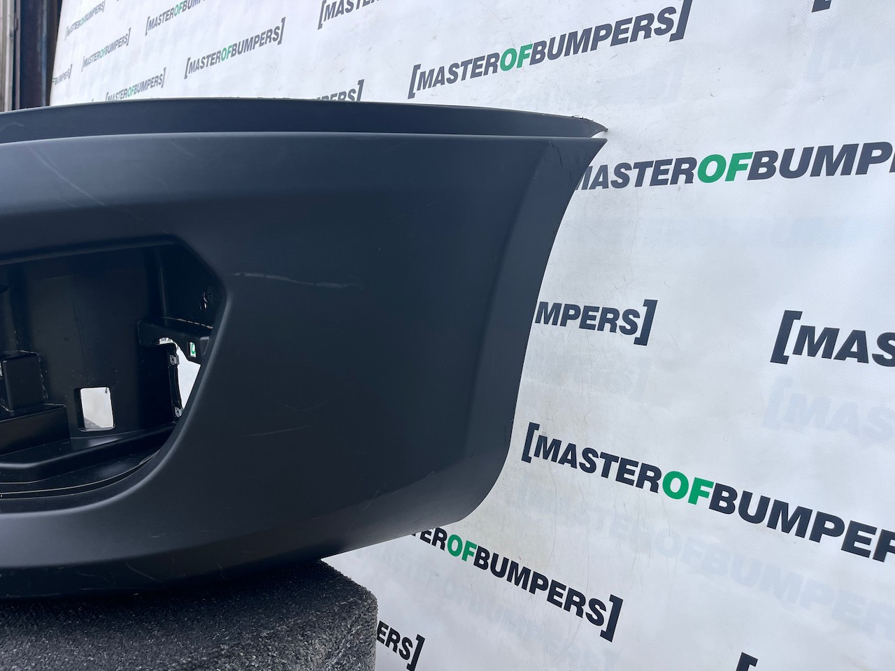 Iveco Daily Van Bus Mk4 Lift 2019-2024 Front Bumper Textured Genuine Iveco Daily Van Bus Mk4 Lift 2019-2024 Front Bumper Textured Genuine