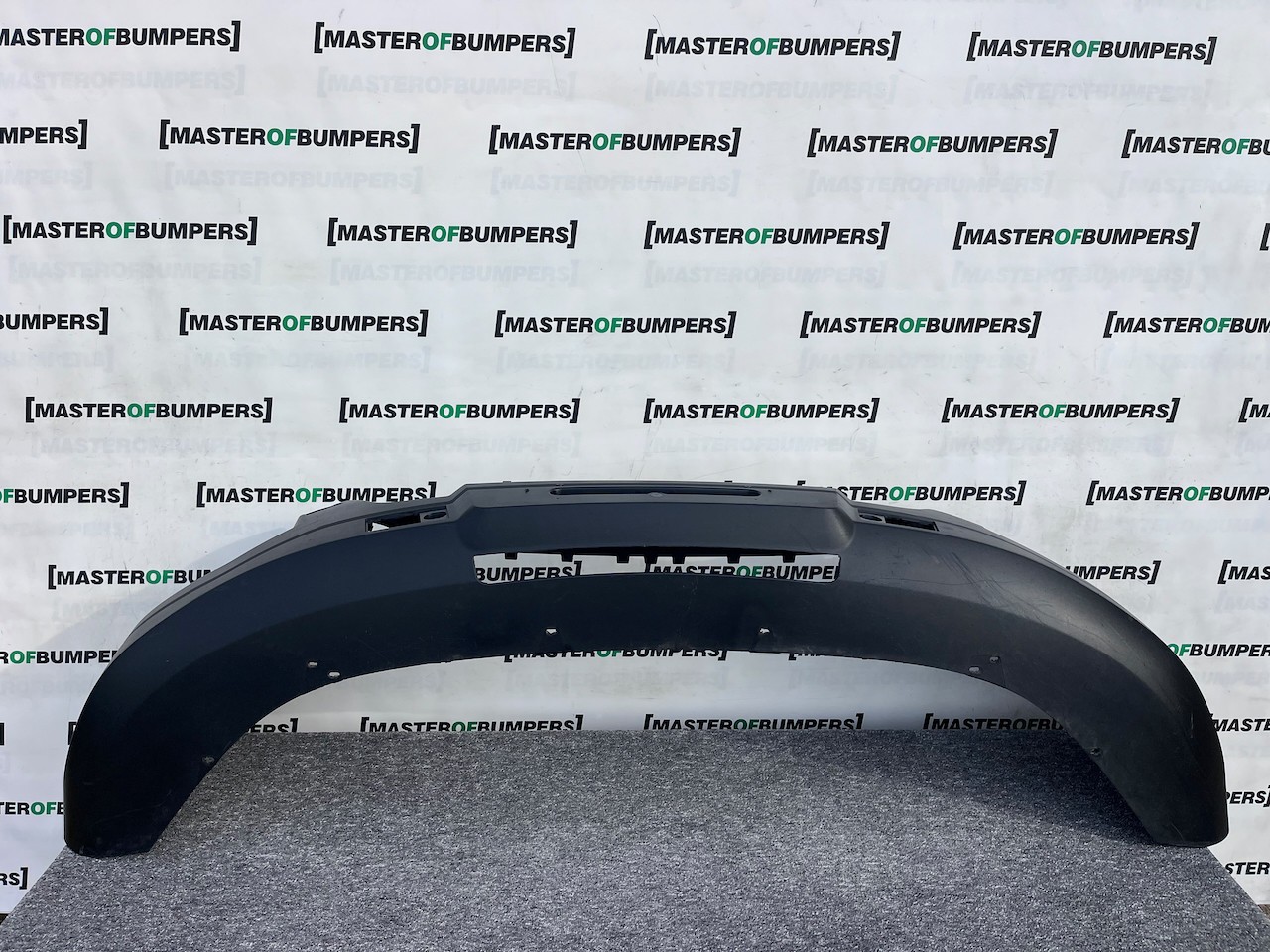 Iveco Daily Van 2014-2019 Front Bumper Textured Genuine Iveco Daily Van 2014-2019 Front Bumper Textured Genuine