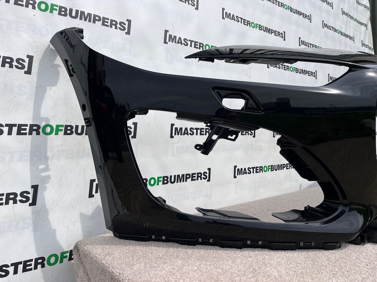 Jaguar F Type S R Supercharged V8 V6 2020-on Front Bumper Genuine [p810]