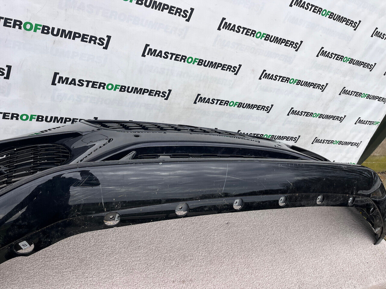 Jaguar F Pace Svr Hse Lift Suv 2021-2024 Front Bumper 6 Pdc Genuine [p386]