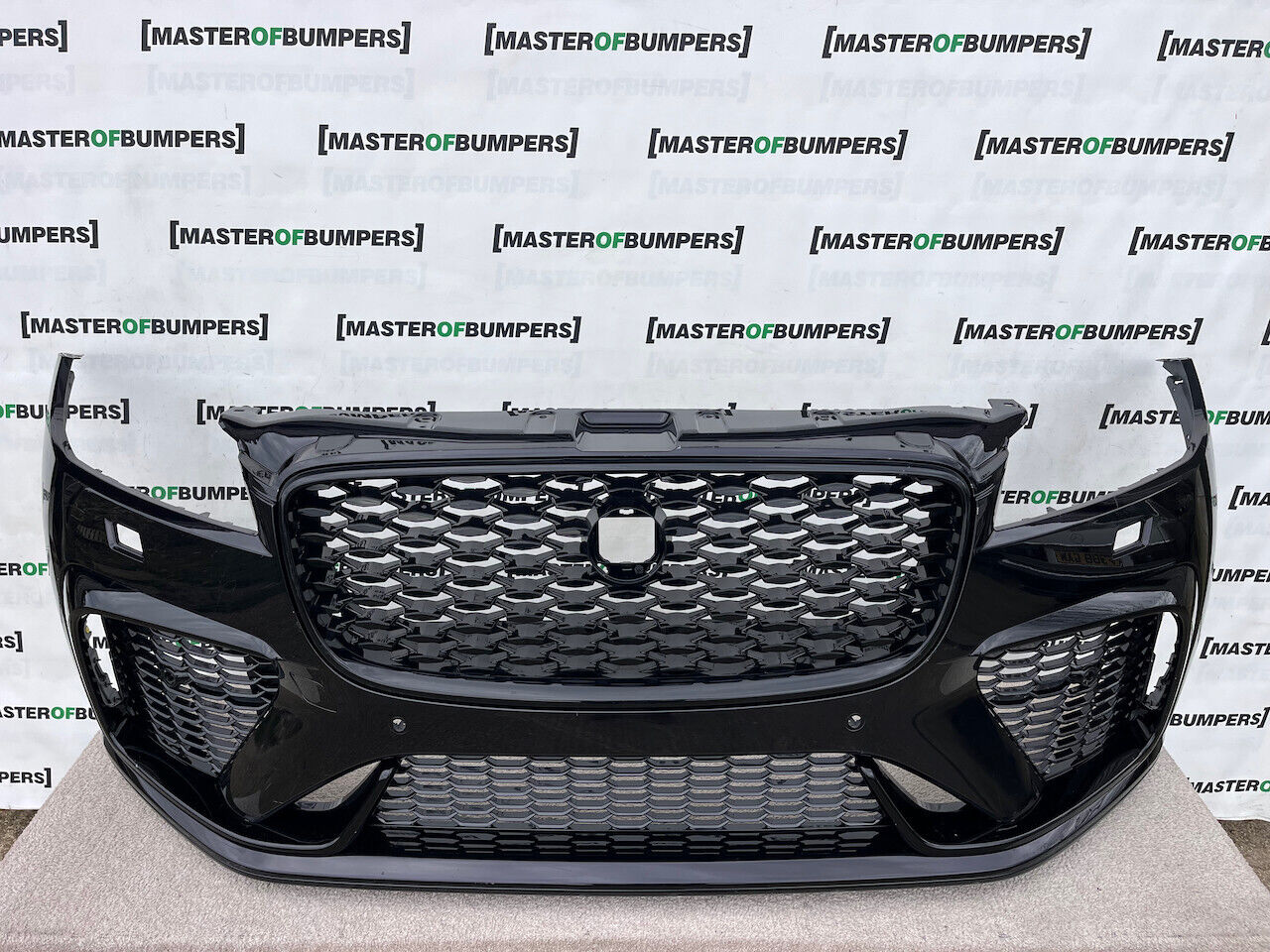 Jaguar F Pace Svr Hse Lift Suv 2021-2024 Front Bumper 6 Pdc Genuine [p386]
