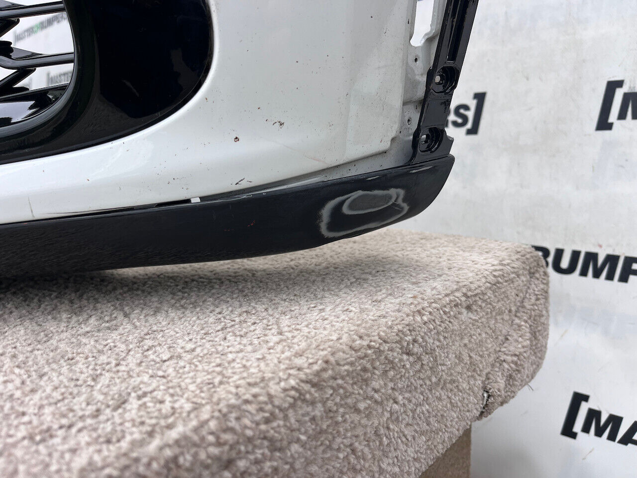 Jaguar F Pace Svr Hse Lift Suv 2021-2024 Front Bumper 6 Pdc Genuine [p385]