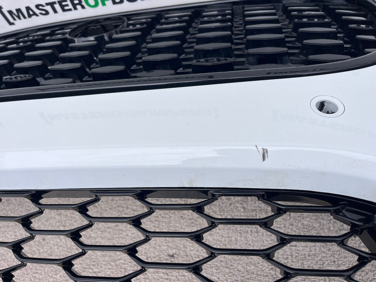 Jaguar F Pace Svr Hse Lift Suv 2021-2024 Front Bumper 6 Pdc Genuine [p385]