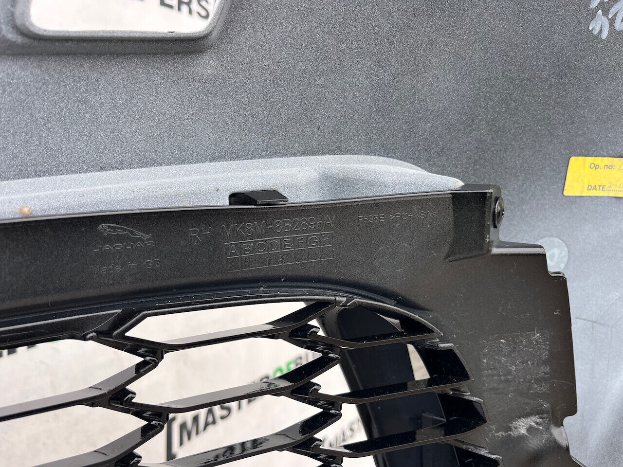 Jaguar F Pace Svr Hse Lift Suv 2021-2024 Front Bumper 6 Pdc Genuine [p385]