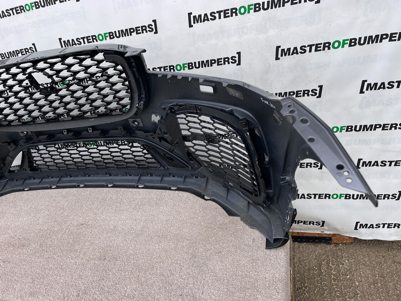 Jaguar F Pace Svr Hse Lift Suv 2021-2024 Front Bumper 6 Pdc Genuine [p387]