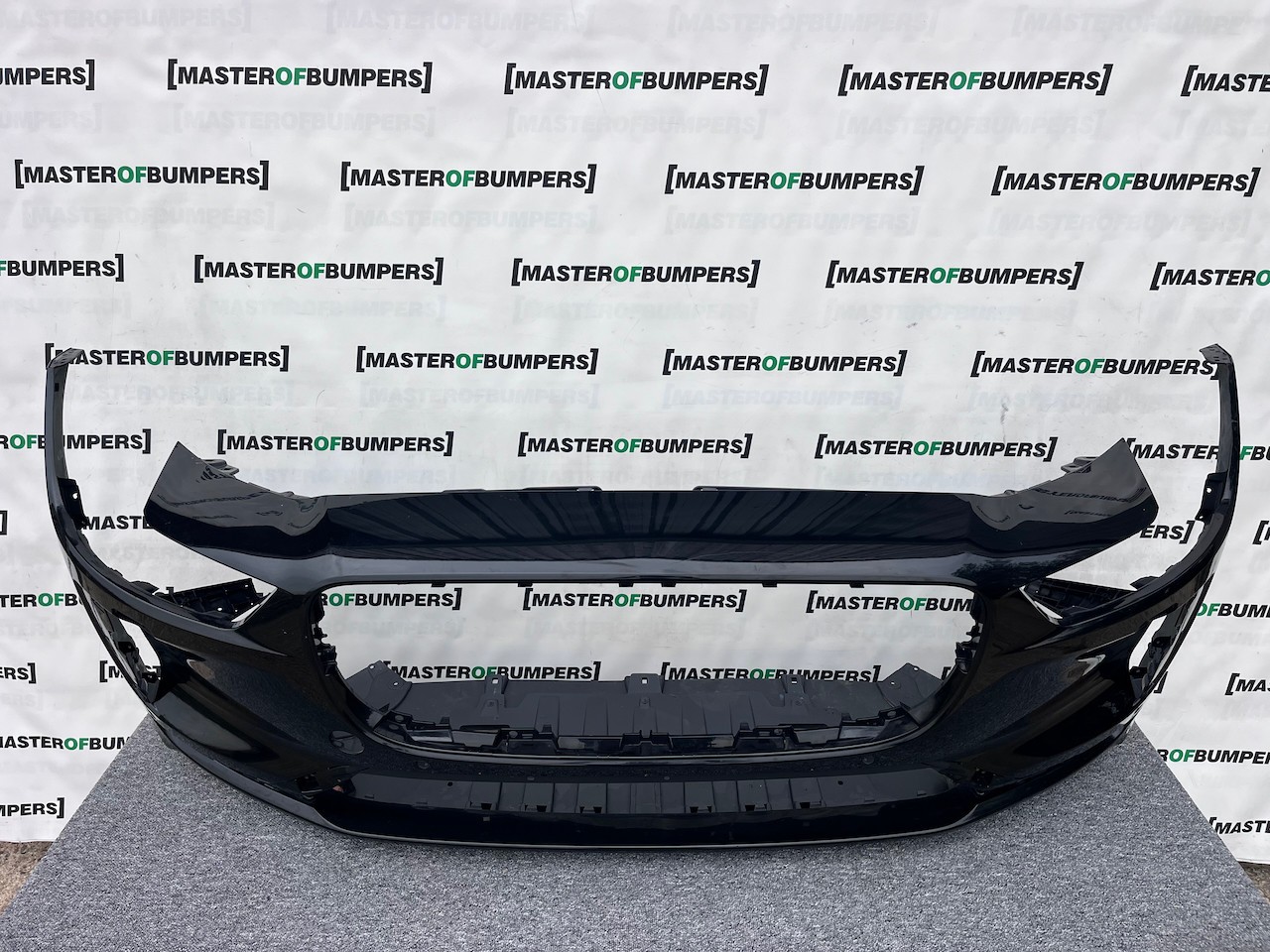 Jaguar I Pace Electric Suv 2018 - 2024 Front Bumper 4 Pdc Genuine [p500]