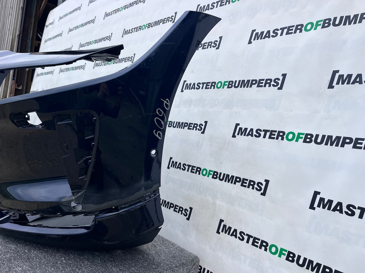 Jaguar I Pace Electric Suv 2018 - 2024 Front Bumper 6 Pdc Genuine [p609]