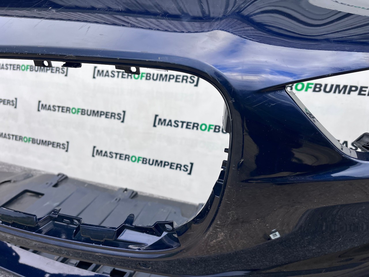 Jaguar I Pace Electric Suv 2018 - 2024 Front Bumper 6 Pdc Genuine [p609]