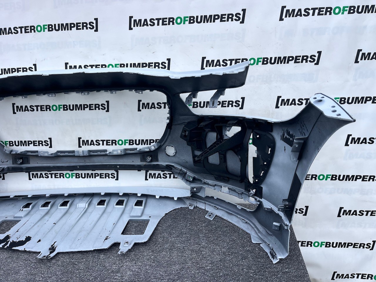 Jaguar I Pace Electric Suv 2018 - 2024 Front Bumper 6 Pdc Genuine [p604]