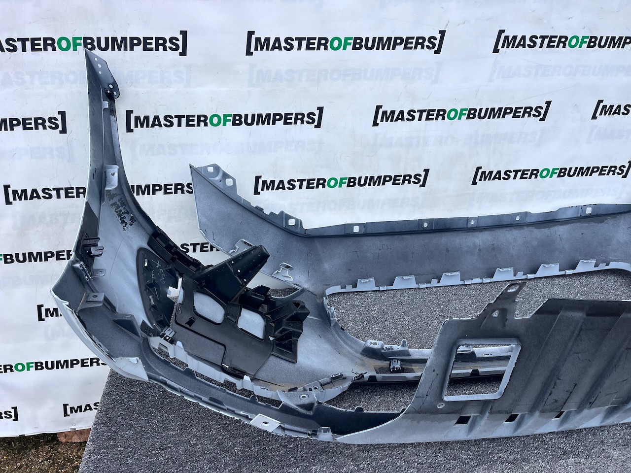 Jaguar I Pace Electric Suv 2018 - 2024 Front Bumper 6 Pdc Genuine [p604]