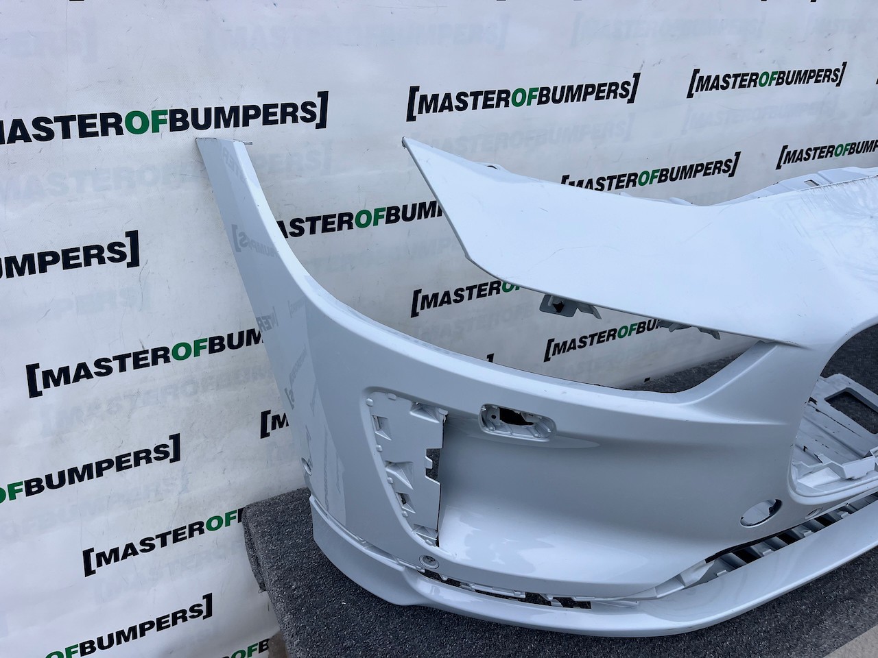 Jaguar I Pace Electric Suv 2018 - 2024 Front Bumper 6 Pdc Genuine [p604]