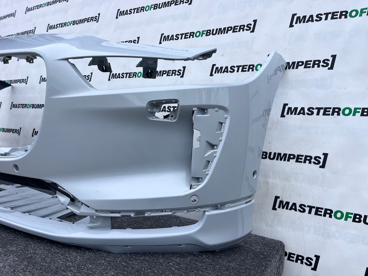 Jaguar I Pace Electric Suv 2018 - 2024 Front Bumper 6 Pdc Genuine [p604]