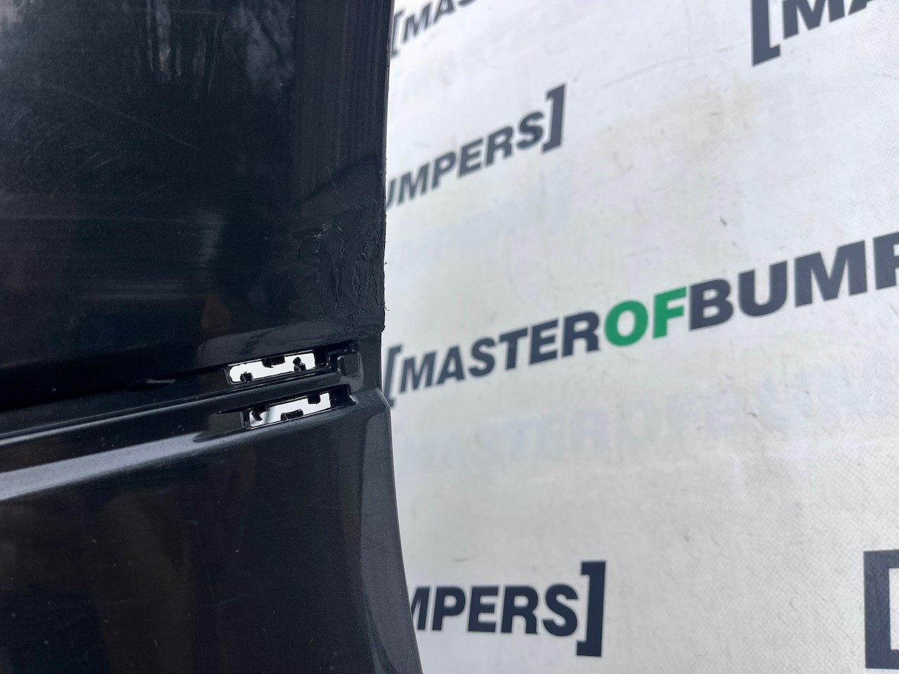 Jaguar I Pace Electric Suv 2018 - 2024 Front Bumper 4 Pdc Genuine [p670]