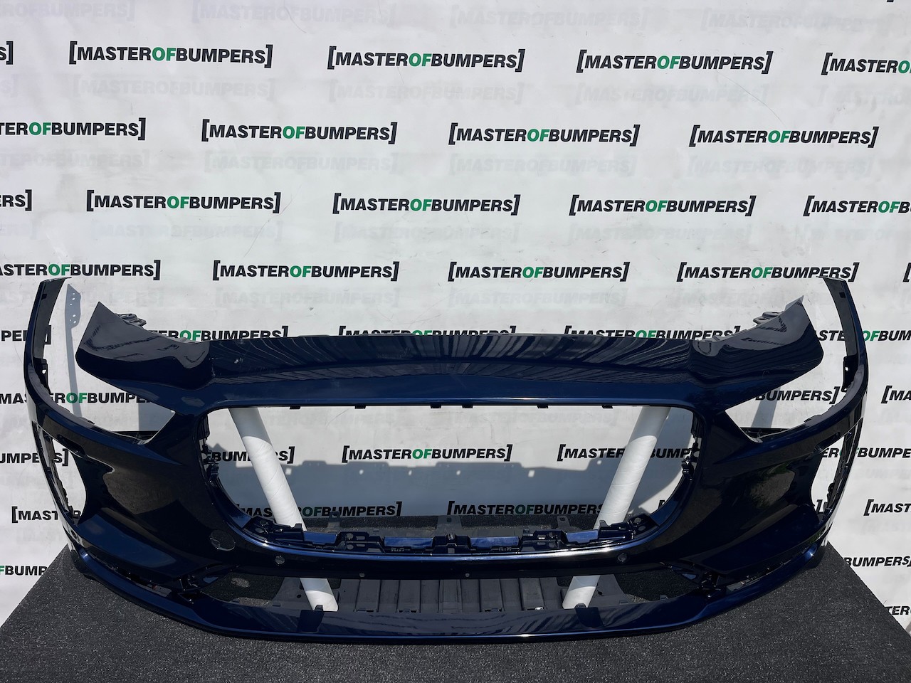 Jaguar I Pace Electric Suv 2018 - 2024 Front Bumper 4 Pdc Genuine [p734]