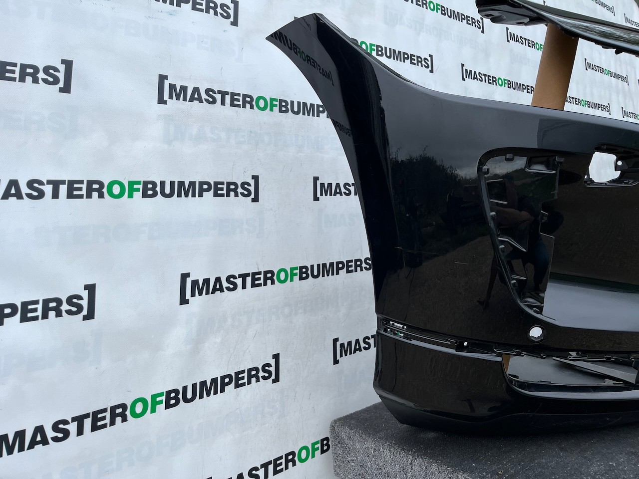 Jaguar I Pace Electric Suv 2018 - 2024 Front Bumper 4 Pdc Genuine [p772]