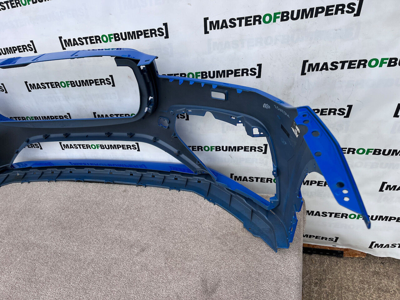 Jaguar F Pace Svr Hse Face Lift 2021-2024 Front Bumper No Pdc Genuine [p143]