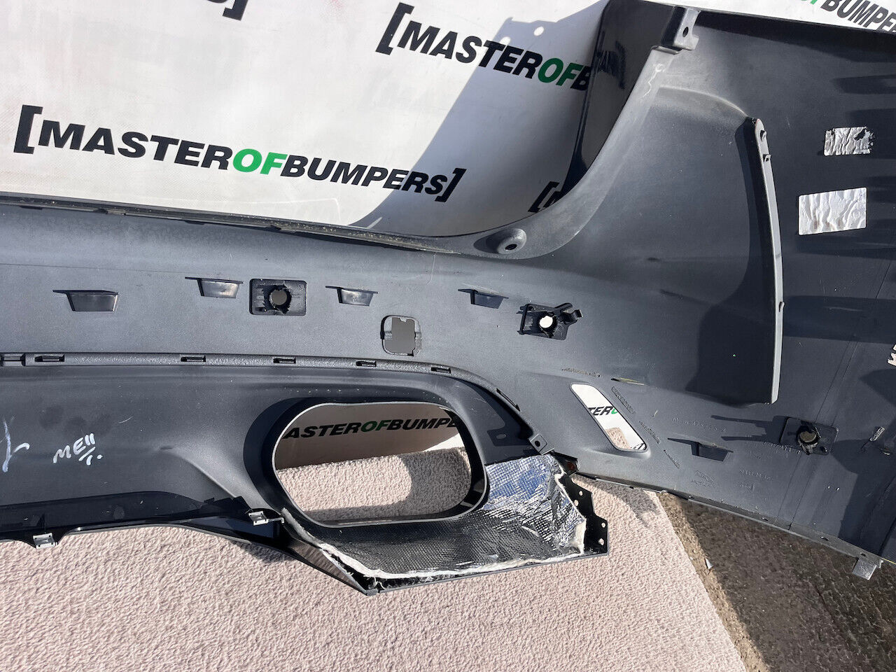 Jaguar F Pace Svr Hse Face Lift 2020-2025 Rear Bumper 6 Pdc Genuine [p137]