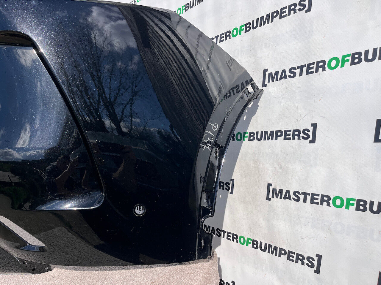 Jaguar F Pace Svr Hse Face Lift 2020-2025 Rear Bumper 6 Pdc Genuine [p137]