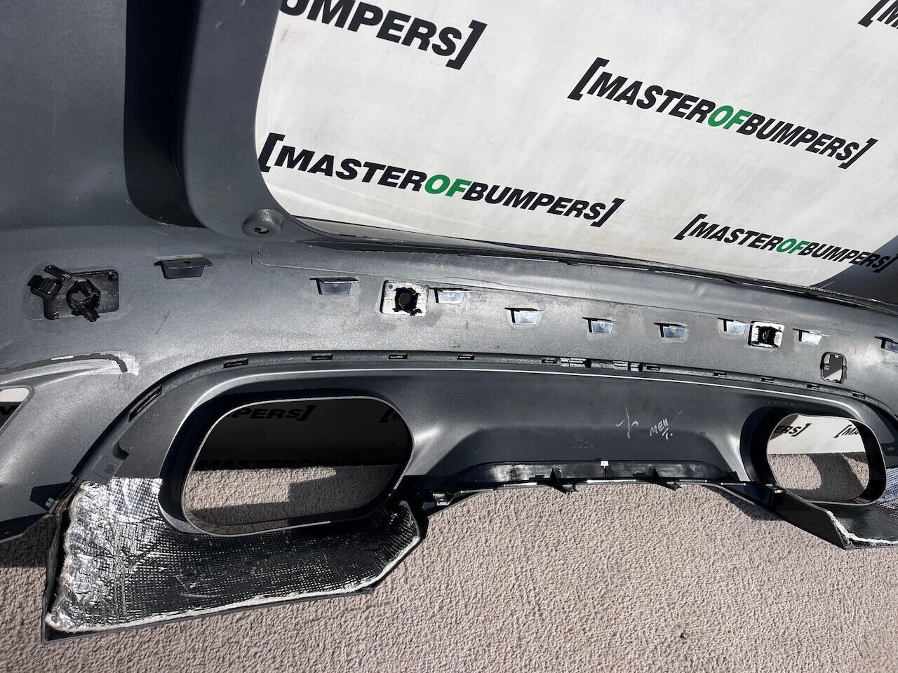 Jaguar F Pace Svr Hse Face Lift 2020-2025 Rear Bumper 6 Pdc Genuine [p137]