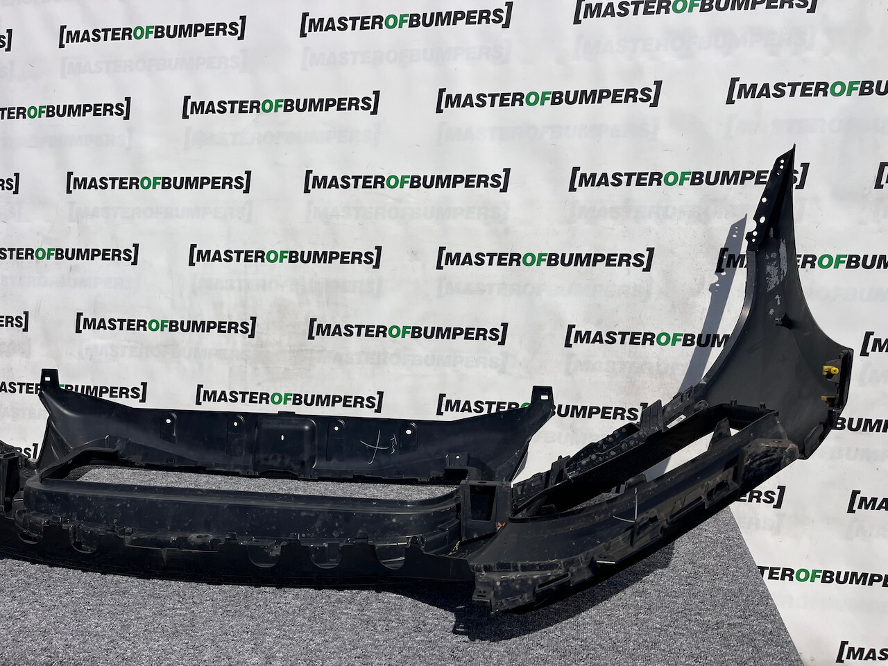 Jaguar F Pace S R Sport Lift 2021-2024 Front Bumper 4 Pdc + Jet Genuine [p434]