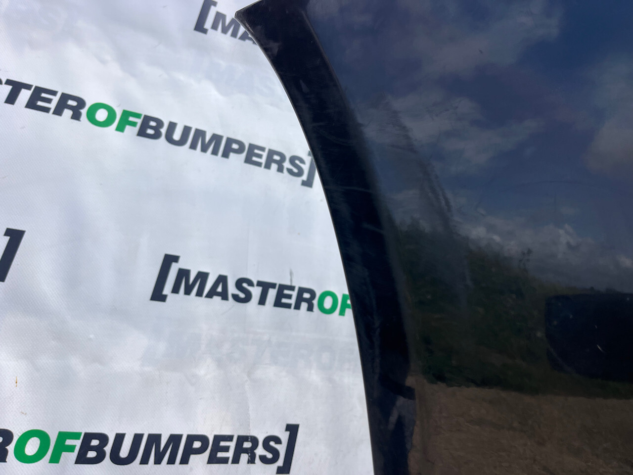 Jaguar Xf Sport Dynamic 2007-2011 Front Bumper Black 4 Pdc Genuine [p457]