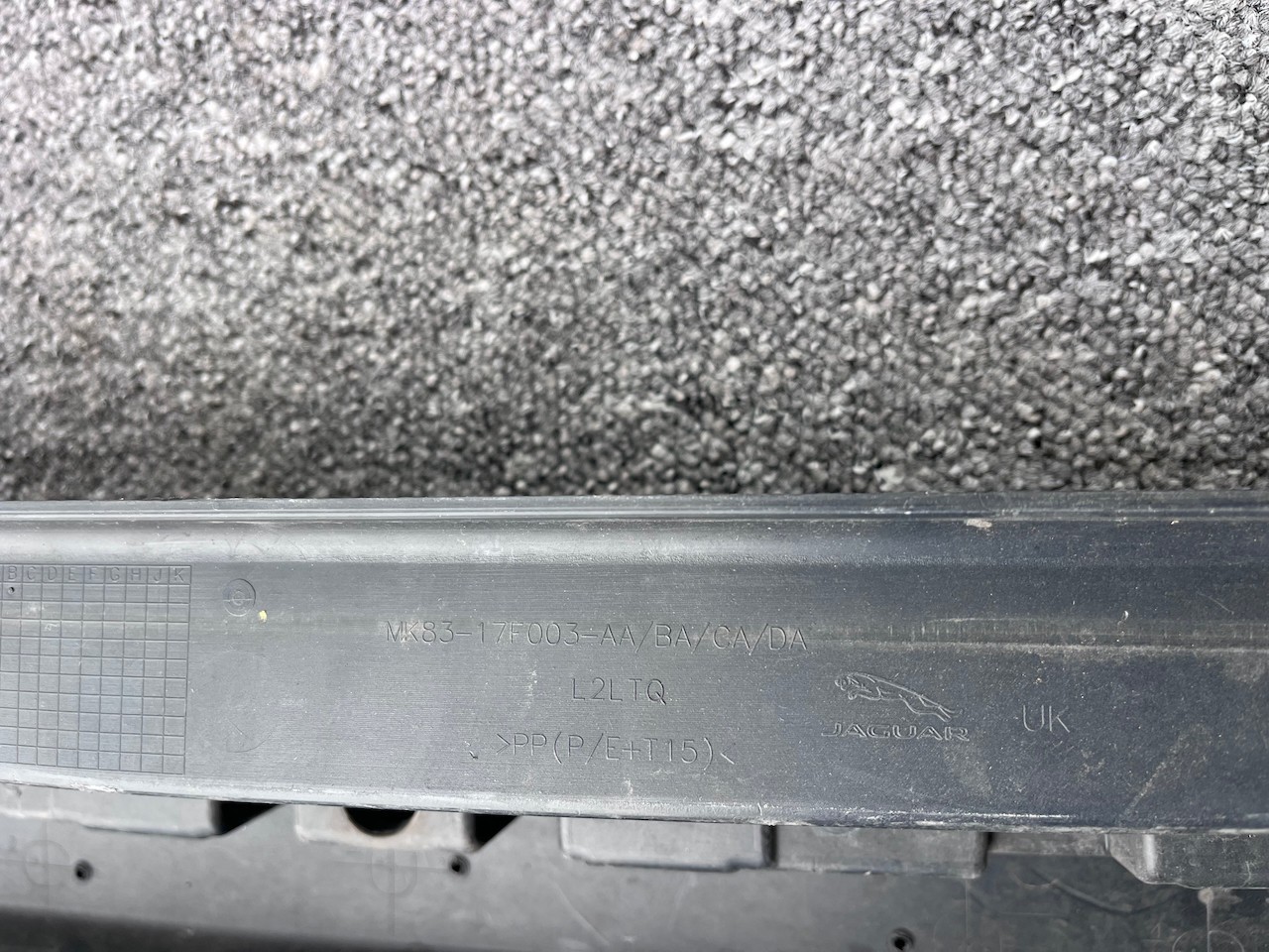 Jaguar F Pace S R Sport Lift 2021-2024 Front Bumper 4 Pdc + Jet Genuine [p519]