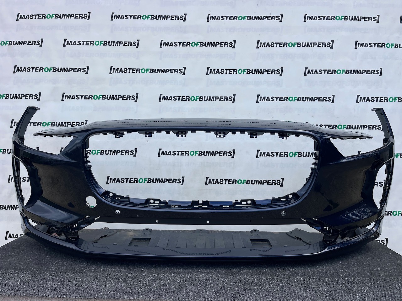 Jaguar I Pace Electric Suv 2018 - 2024 Front Bumper 4 Pdc Genuine [p704]