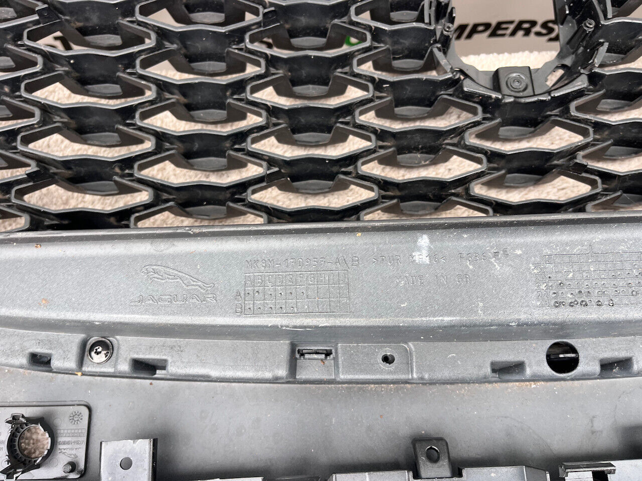 Jaguar F Pace Svr Hse Lift Suv 2021-2024 Front Bumper 6 Pdc Genuine [p388]